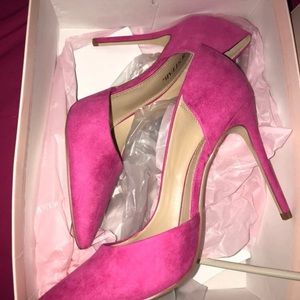 Size 10 Pink Pumps